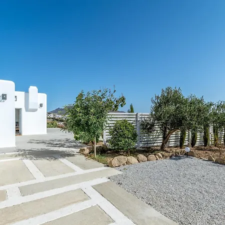A The * Τήνος